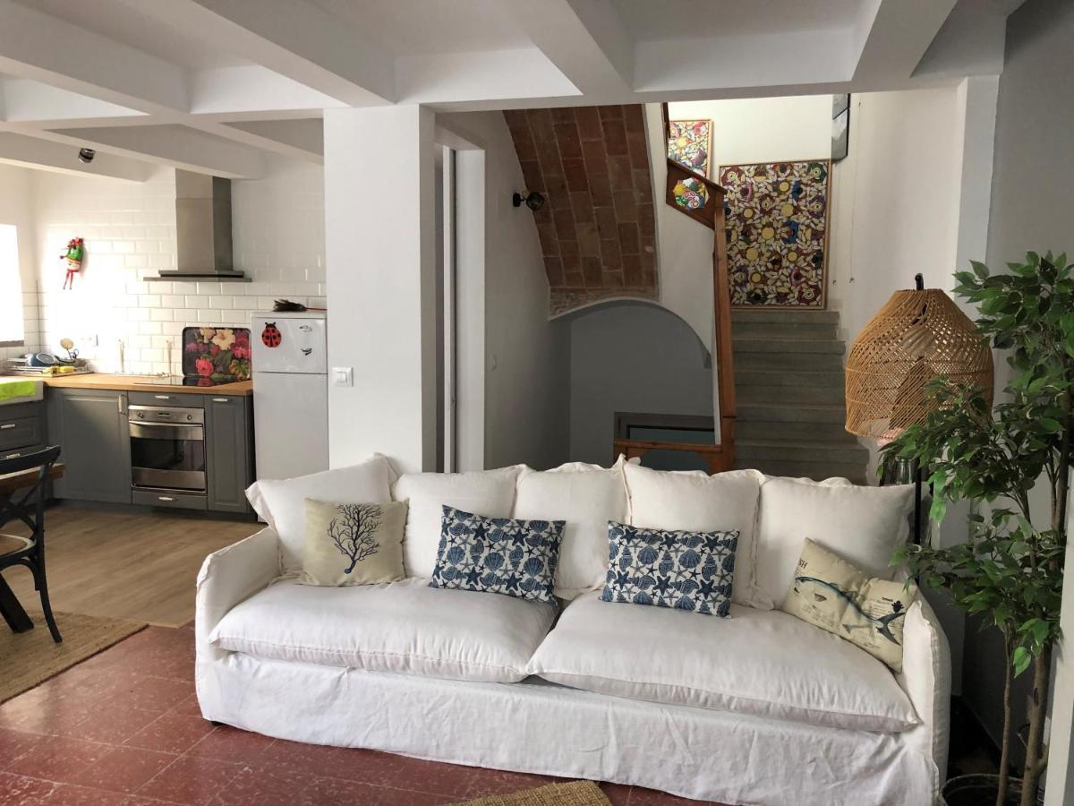 Big Family House In The Center Of El Port De La Selva Apartment Ngoại thất bức ảnh